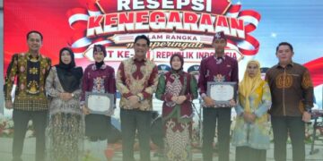 Bupati Barito Utara, H. Shalahuddin, dalam Kegiatan Resepsi Kenegaraan HUT ke-81 RI, Senin (17/8/2026) malam.