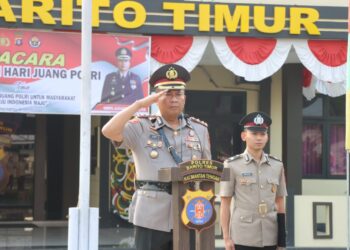 Kapolres Bartim AKBP Eddy Santoso, S.I.K., M.H., memimpin upacara peringatan Hari Juang Polri, Jumat (21/8/2026). (ist)