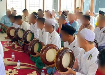 Para warga binaan mengikuti peringatan Maulid Nabi Muhammad SAW 1448 H di Rutan Kelas IIB Tamiang Layang. (ist)