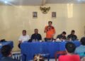 Bupati Bartim, M. Yamin bersama Wabup Adi Mula Nakalelu, menyampaikan penjelasan Inmendagri Nomor 1/2026, sekaligus peninjauan kesiapan penanganan karhutla di Betang Nalong, Kecamatan Paju Epat, Rabu (26/8/2026).