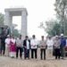 Bupati Barito Utara, H. Shalahuddin, meninjau progres pembangunan Jembatan Sikan - Tumpung Laung, Rabu (26/8/2026).