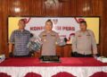 Kapolres Barito Selatan AKBP Jecson R. Hutapea, S.I.K., M.H., saat press release di Aula Restorative Justice Polres Barito Selatan, Jumat (28/8/2026) sore.