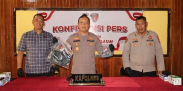 Kapolres Barito Selatan AKBP Jecson R. Hutapea, S.I.K., M.H., saat press release di Aula Restorative Justice Polres Barito Selatan, Jumat (28/8/2026) sore.