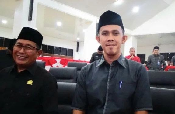 Anggota DPRD Murung Raya, Akhirudin.