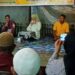 Anggota DPRD Kalteng, Siti Nafsiah berdiskusi dengan masyarakat ketika melaksanakan reses ke Katingan Hulu. (ist)