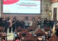 Jajaran DPRD Kabupaten Kapuas berpose bersama usai Masa Persidangan II Tahun Sidang 2026 dengan agenda pengumuman susunan anggota Panitia Khusus (Pansus) Laporan Hasil Pemeriksaan (LHP) Badan Pemeriksa Keuangan (BPK) RI, pada Senin (8/6/2026). (ist)