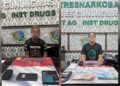 Tersangka RA (23) dan EM (32) beserta barang bukti.