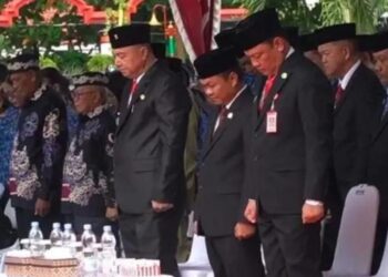 Wakil Ketua II DPRD Kabupaten Kapuas, Berinto, SH, MH, menghadiri Upacara Peringatan Hari Lahir Pancasila yang digelar di halaman Kantor Bupati Kapuas, Jalan Pemuda, Kabupaten Kapuas, pada Rabu (3/6/2026). (ist)