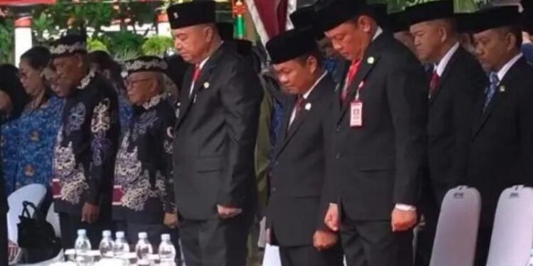 Wakil Ketua II DPRD Kabupaten Kapuas, Berinto, SH, MH, menghadiri Upacara Peringatan Hari Lahir Pancasila yang digelar di halaman Kantor Bupati Kapuas, Jalan Pemuda, Kabupaten Kapuas, pada Rabu (3/6/2026). (ist)