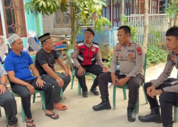 Kapolsek Dusun Timur IPDA Sulkhan Sururi, S.E., menyambangi menyambangi rumah duka warga di RT 7 Desa Matabu, Kecamatan Dusun Timur, Rabu (2/9/2026).