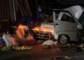 Kondisi mobil pikap yang hancur usai kecelakaan. (ist)