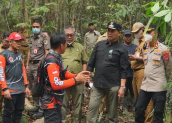Bupati Barito Utara H. Shalahuddin bersama Wakil Bupati Felix Soenadie Y. Tingan langsung turun ke lapangan, Selasa (15/9/2026).