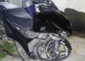 Sepeda motor aerox yang rusak parah usai terlibat kecelakaan lalu lintas.