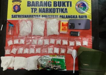 Penampakan barang bukti ratusan gram sabu.