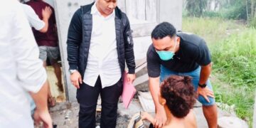 Pria berinisial AJ (22) saat diamankan petugas. (ist)