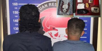 AS (51) dan AJI (44) beserta barang bukti.