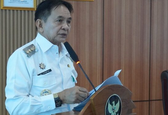 Bupati Bartim, M. Yamin ketika membuka Focus Group Discussion (FGD) I RDTR dan Konsultasi Publik I Kajian Lingkungan Hidup Strategis (KLHS) RDTR Wilayah Kabupaten Barito Timur di Ruang Rapat Bupati Bartim, Rabu (7/10/2026). (ist)